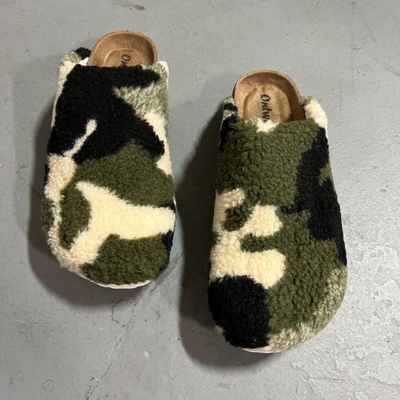 Outwoods Shoes - SALE! Camouflage  Sherpa Footbed Slide Clog